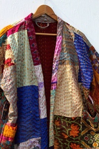 Nouveauté Veste Kantha vintage en coton Robe Kimono Kantha ethnique style bohème pour femmes - Product Image 2