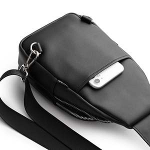 กระเป๋าคาดอกผู้ชาย TDC006 สำหรับเล่นกีฬา กันน้ำ ป้องกันการโจรกรรม RFID ดีไซน์แบบยุทธวิธี พร้อมช่องใส่กล้อง เหมาะสำหรับการเดินทางช่วงฤดูร้อน - Product Image 5
