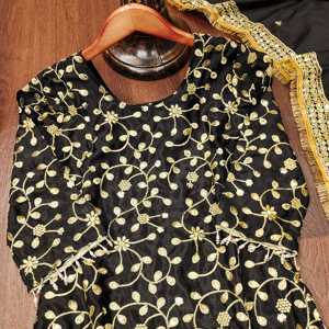 Traje Lehenga bordado de diseñador con ropa regional tradicional de Dupatta elegante - Product Image 6