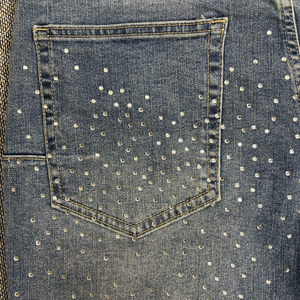 Pantalones Cortos de Mezclilla Baggy con Diseño de Cruz de Cristal, Logotipo Frontal, Bajo Deshilachado, Lavado, Estilo Y2K, con Pedrería, para Hombre, Venta al por Mayor, OEM ODM Personalizado - Product Image 4