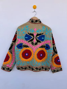 Chaqueta Cotrise Acolchada Reversible Ecológica con Bordado Floral Vintage Estilo Suzani, Abrigo Boho con Frente Abierto |   Otoño/Invierno Orgánico - Product Image 5