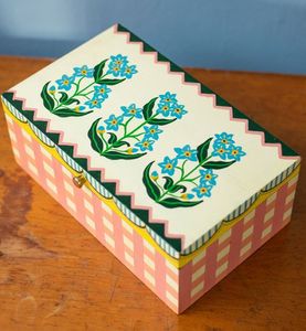 Boîte de rangement carrée en bois écologique peinte à la main, boîte à bijoux décorative vintage, boîte cadeau avec couvercle, artisanat fait main sur mesure - Product Image 5