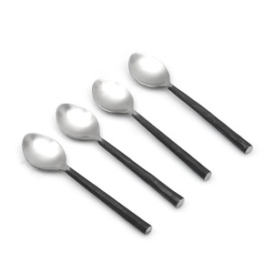Ensemble de cuillères en acier inoxydable plaqué or de luxe avec manche noir, couverts modernes écologiques pour mariage, cuisine et salle à manger - Product Image 2