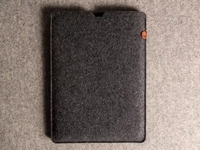 Housse pour ordinateur portable MacBook minimaliste en feutre de laine mérinos, protégez votre technologie dans ce étui rembourré disponible