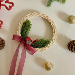 Nuevos productos de decoración navideña, adornos de anillo de Navidad tejidos con estrellas de ratán hechas a mano para la decoración del hogar de vacaciones - Product Image 3