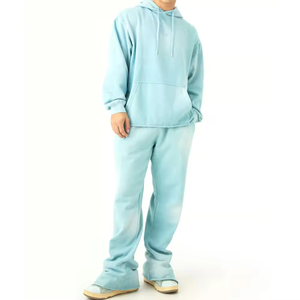 Conjunto de Sudadera con Capucha y Pantalones Deportivos Transpirables de Invierno para Hombre, con Estampado Personalizado a Precio de Fábrica, Estilo Vintage Lavado - Product Image 1