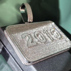 Colgante de Plata con Número 2010 Personalizado, Chapado en Rodio, Joyería Hip Hop con Moissanita, Venta al Por Mayor, Regalos para Hombres y Mujeres - Product Image 2
