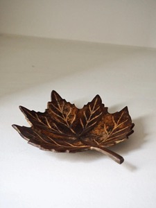 Eye Catching Metal Leaf Plate Ideal For Serving Display Decor Cafe <b>Table</b> Centerpiece And Home <b>Side</b> <b>Table</b> Styling Use From India - Product Image 5