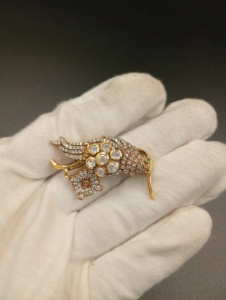 brooch in polki stone with <b>gold</b> plated and bird shape for Indian wedding handmade brooch for men American Diamond brooch for men - Product Image 6