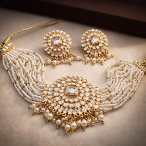 Conjunto de joyería étnica chapada en oro para mujer con cuentas rojas y diseño de flor de cristal para fiesta de bodas - Product Image 2