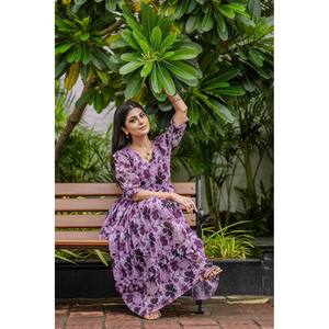 Robes décontractées élégantes Robe en georgette avec impression numérique florale et géométrique détaillée - Product Image 3