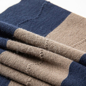 Camiseta de Hombre de Alta Calidad, Tejido Sólido y Transpirable, Corte Clásico, Manga Corta, Sensación de Algodón Suave, Ideal para un Look Casual - Product Image 6