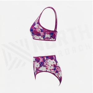 Ensemble de yoga 2 pièces imprimé papillon bleu avec finition dorée, body à col en V profond et jupe portefeuille longueur genou - Product Image 3