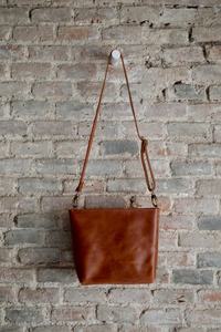 Sac fourre-tout pour femmes de grande capacité en cuir véritable de haute qualité, design nouveau, tendance, toutes saisons, couleur et logo personnalisables, AV-0004 - Product Image 2