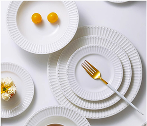 Service de table élégant couleur ivoire en porcelaine de qualité supérieure, assiettes de service élégantes, bols décoratifs, tasses à thé de luxe, plateau à soupe - Product Image 4