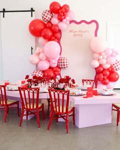 Chaise en rotin artisanale pour événements d'enfants, chaise en osier faite à la main pour enfants pour fêtes, mariages, anniversaires et décoration d'événements - Product Image 1