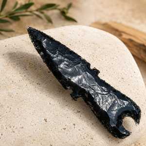 Cuchillo de Altar de Obsidiana Negra de 6 Pulgadas con Luna Creciente – Cuchillo Ritual Hecho a Mano para Venta al por Mayor de Artículos Metafísicos - Product Image 6