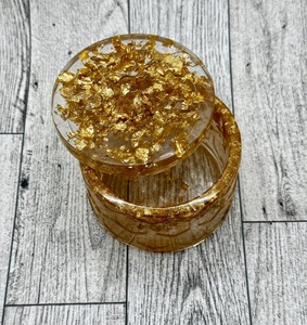 Boîte à Bijoux en Résine Florale Personnalisée de Qualité Supérieure, Faite à la Main, Organisateur Décoratif pour Bijoux, Petit Cadeau en Résine - Product Image 1