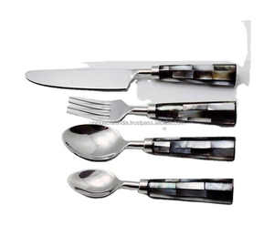 Latest 3-Piece Cheese Board & <b>Cutlery</b> <b>Set</b> | Modern Resin Handle Knives with Wooden Board for Stylish Entertaining & Gifting - Product Image 3