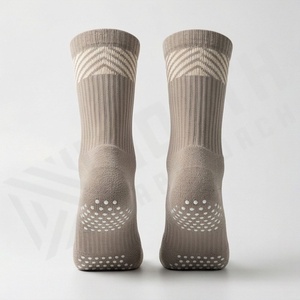 Crew <b>Socks</b> Geometric Pattern Breathable Polyester Spandex <b>Running</b> <b>Socks</b> for Adults Spring Season - Product Image 2