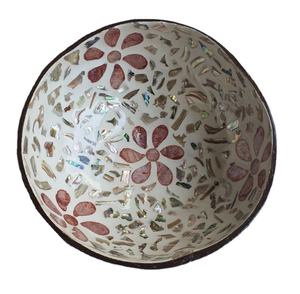 Bol en noix de coco écologique du Vietnam, matériau en coquille polie, pour servir du riz, des salades, des fruits, ustensiles de cuisine, style rustique unique - Product Image 1