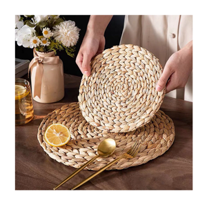 Mantel individual de jacinto de agua natural tejido a mano en Vietnam, mantel rústico para mesas de cocina, restaurantes, hoteles y hospitales. - Product Image 1