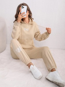Ensemble de survêtement unisexe en coton molletonné épais, personnalisable, style streetwear, coupe oversize, avec capuche, pour la vente en gros - Product Image 3