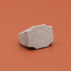 Anillo de Boda Personalizado de Lujo para Hombre en Plata de Ley 925 con Moissanita VVS, Estilo Hip Hop - Product Image 2