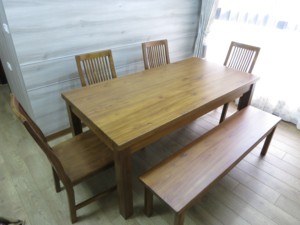 Contemporary <b>and</b> Comfortable Teak <b>Bench</b> with 155cm Length for Restaurant <b>and</b> Dining Room Outdoor <b>Bench</b> <b>Chairs</b> for Dining <b>Table</b> - Product Image 5