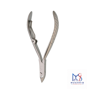Pince à cuticules 10 cm, à joint de raccordement, avec ressort en S, pointe acérée, ouverture large pour ongles épais, usage adulte - Product Image 5
