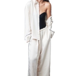 Ensemble de survêtement en polaire pour femme avec sweat à capuche et pantalon confortable, fermeture à cordon, vêtements de détente doux, grandes tailles, pour adolescentes - Product Image 1