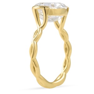 4.04 Carat Hybrid Oval Lab-Created Yellow <b>Gold</b> Rhodium Engagement Anniversary Luxury <b>Cocktail</b> <b>Ring</b> East-West Half-Bezel Braided - Product Image 5