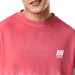 T-shirt tendance pour homme, coupe ample, fabriqué avec des matériaux de haute qualité, idéal pour la mode streetwear et les tenues décontractées au quotidien. - Product Image 4