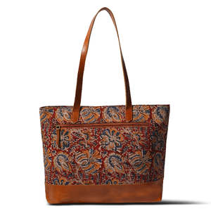 Bolso Tote de Cuero Marrón Vintage, Bolso de Hombro Retro con Cierre de Cremallera, Gran Capacidad para Viajes, Compras y Portátil - Product Image 1