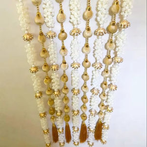 Nouvel ensemble de guirlandes en velours doré Mogra pour décoration de mariage, ensemble de suspensions murales personnalisables pour décor de fond de temple - Product Image 1