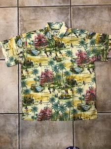 Chemise hawaïenne décontractée pour homme à manches courtes en sergé, imprimé feuilles tropicales noir et vert, respirante et écologique, idéale pour les vacances d'hiver - Product Image 2