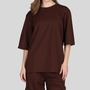 Camiseta de Algodón 100% Marrón, Cuello Redondo, Manga Tres Cuartos, Corte Holgado, Color Sólido, Tejido Transpirable, para Todas las Temporadas - Product Image 1
