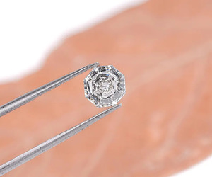 Diamant de laboratoire octogonal rose taillé 1,46 CT, diamant taillé antique, diamant CVD géométrique octogonal unique pour bague de fiançailles - Product Image 4