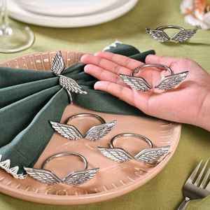Décoration de table élégante, table luxueuse, décoration festive pour la maison, fournitures pour fêtes de fin d'année, décoration de table pour célébrations, décoration de mariage d'hiver. - Product Image 3