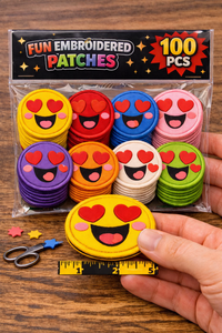 Parche Bordado con Ojos de Corazón, Aplique Termoadhesivo para Decorar Ropa y Mochilas - Product Image 4