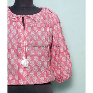 เดรสสั้นทรงเอผ้าฝ้ายใส่สบายสำหรับผู้หญิง ดีไซน์เก๋ไก๋สำหรับฤดูร้อน แขนกุด พิมพ์ลายดอกไม้ด้วยมือ แต่งลูกไม้ เหมาะสำหรับงานปาร์ตี้แบบสบายๆ - Product Image 2