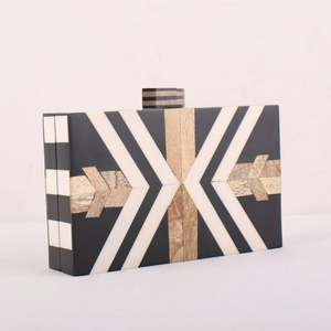 Bolso de Mano Artesanal Ecológico de Madera, con Parches de Resina Natural, Diseño de Lujo para Fiestas y Cócteles - Product Image 6