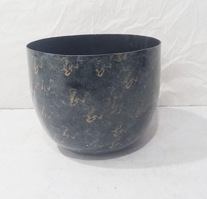 Metal flower <b>pot</b> flore round marble finish planter modern decorative indoor outdoor plant <b>pot</b> durable rust resistant garden. - Product Image 5