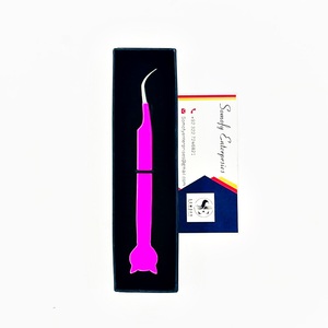 Pince à épiler Somfy Enterprises en forme de chat, en acier inoxydable, prise en main parfaite, 10 mm, rose, outil de précision, emballage en boîte - Product Image 1