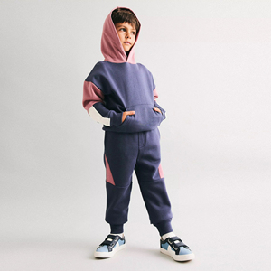 Survêtement enfant 2 pièces en molleton 100% coton, coupe color block, avec sweat à capuche et pantalon respirant, effet délavé personnalisé, idéal pour l'hiver - Product Image 2