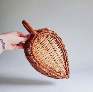Cesta de Mimbre en Forma de Hoja, Tejida a Mano, para Mesa, Organizador de Tocador, Encimera de Cocina, Almacenamiento Decorativo y Exhibición - Product Image 4