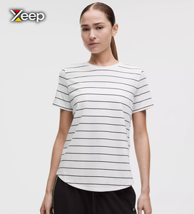 Camiseta Deportiva Ligera Informal para Mujer XEEP, Personalizable, Corte Holgado, Manga Corta, Transpirable, Cuello en V, Tejido de Punto con Letras - Product Image 1