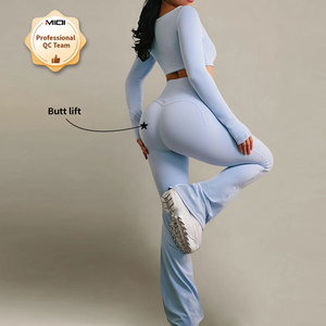 2026 Yoga Fitness Workout Gym Active Custom Logo Sports Bra With Flare Leggings <b>Set</b> for Woman - Product Image 4