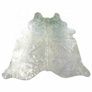 Tapis en cuir de vachette fait main métallique, tapis en fourrure pour la décoration de la maison et du bureau de luxe - Product Image 3