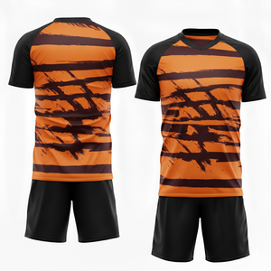 Conjunto de Uniforme de Fútbol Sublimado con Logotipo Personalizado, Uniformes de Entrenamiento de Secado Rápido, Equipación de Club, Estilo Retro, Corte 100% Automatizado - Product Image 3